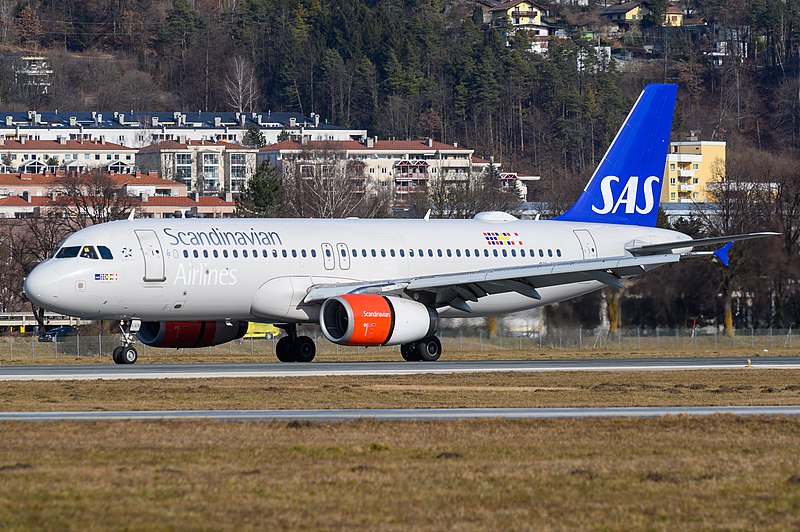 Пилоты авиакомпании SAS объявили забастовку